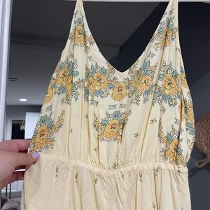 Flowy urban outfitters sundress